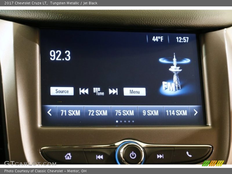 Tungsten Metallic / Jet Black 2017 Chevrolet Cruze LT