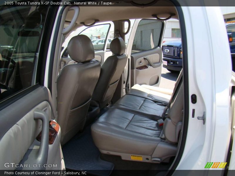 Natural White / Taupe 2005 Toyota Tundra X-SP Double Cab