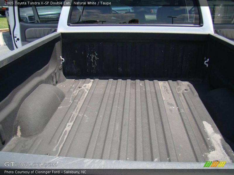 Natural White / Taupe 2005 Toyota Tundra X-SP Double Cab