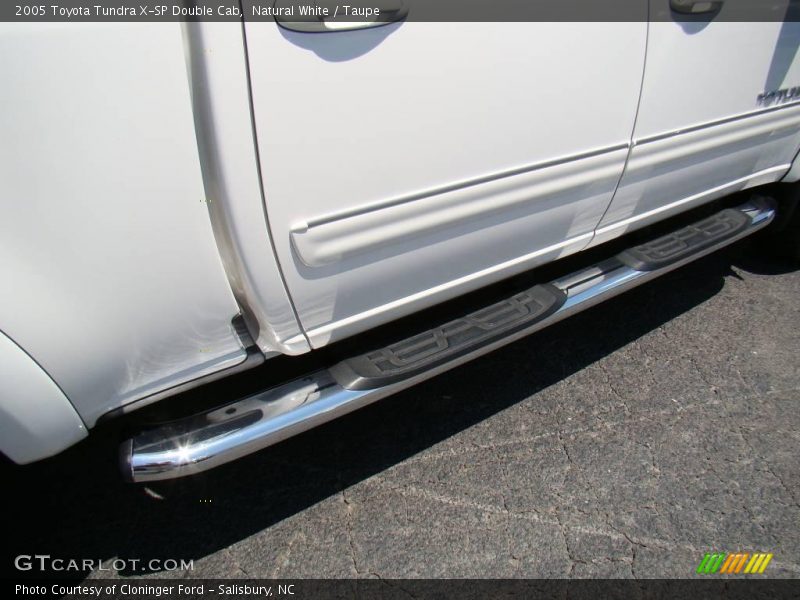 Natural White / Taupe 2005 Toyota Tundra X-SP Double Cab