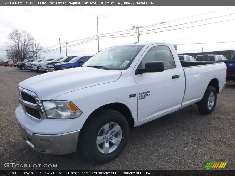 Bright White / Black/Diesel Gray 2019 Ram 1500 Classic Tradesman Regular Cab 4x4