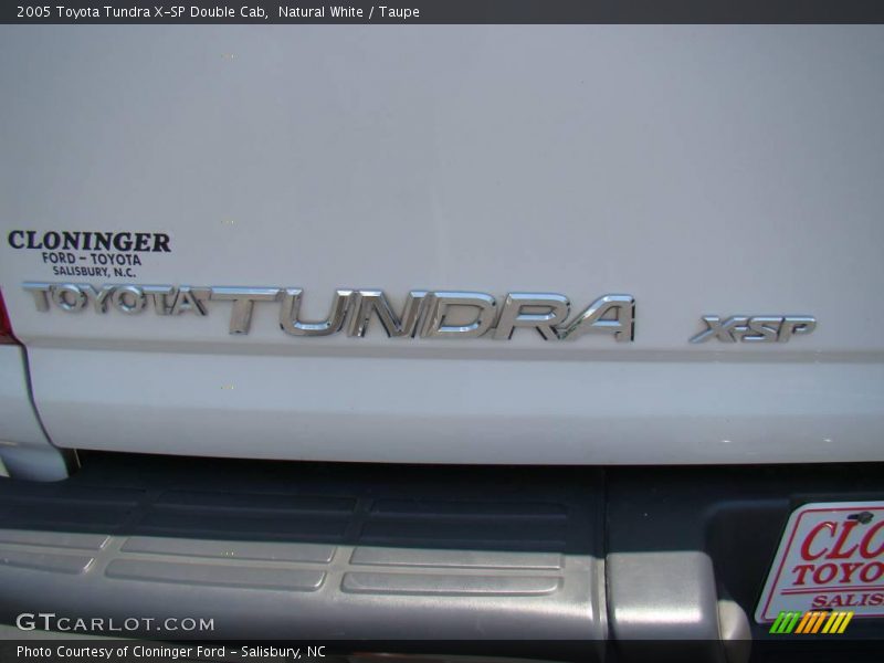 Natural White / Taupe 2005 Toyota Tundra X-SP Double Cab