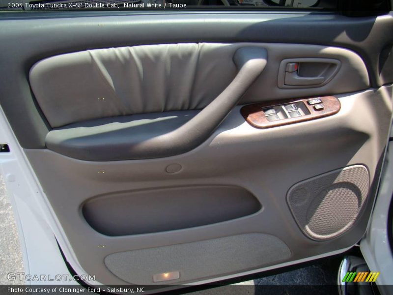 Natural White / Taupe 2005 Toyota Tundra X-SP Double Cab