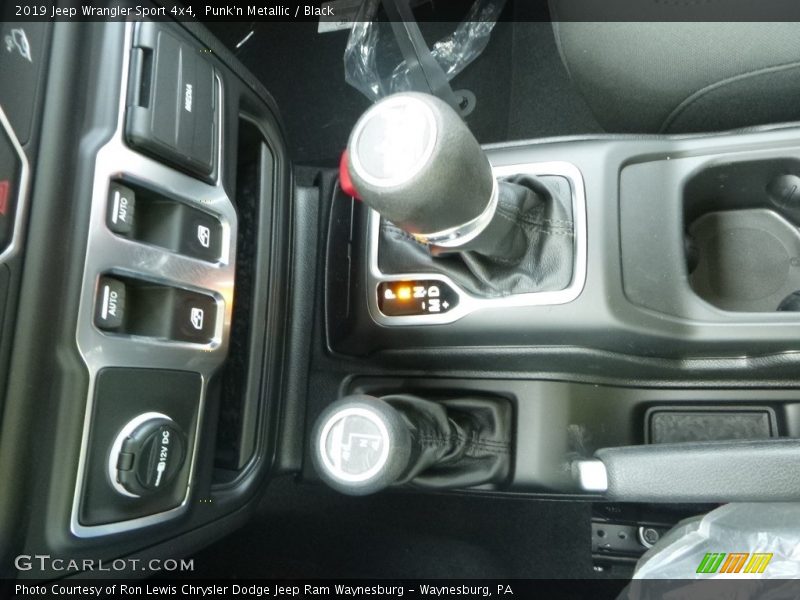 Punk'n Metallic / Black 2019 Jeep Wrangler Sport 4x4