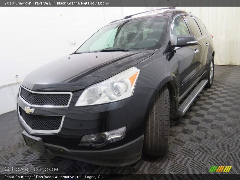 Black Granite Metallic / Ebony 2010 Chevrolet Traverse LT