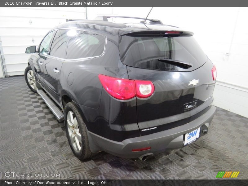 Black Granite Metallic / Ebony 2010 Chevrolet Traverse LT