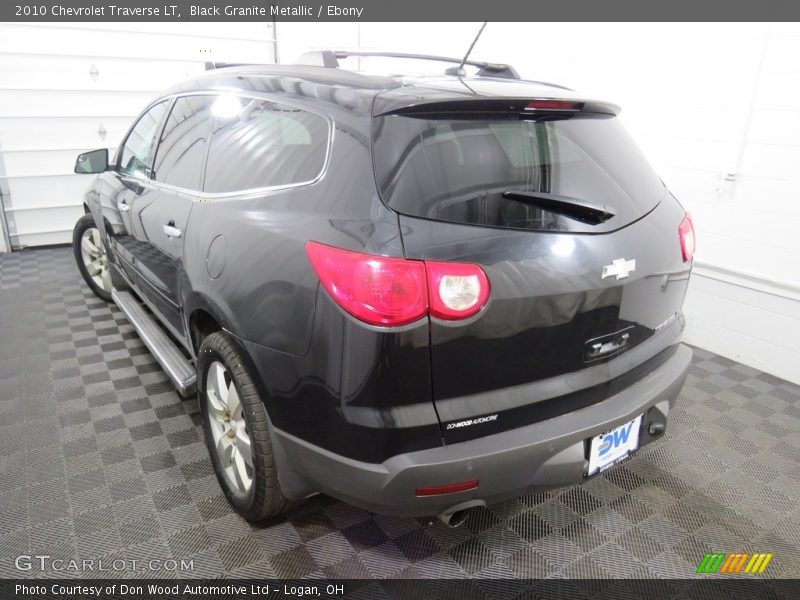 Black Granite Metallic / Ebony 2010 Chevrolet Traverse LT