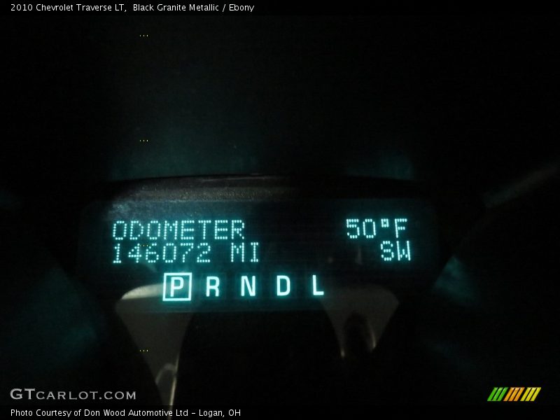 Black Granite Metallic / Ebony 2010 Chevrolet Traverse LT