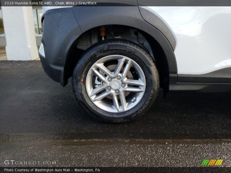 Chalk White / Gray/Black 2019 Hyundai Kona SE AWD