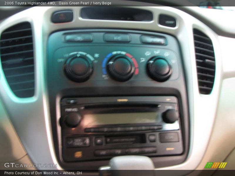 Oasis Green Pearl / Ivory Beige 2006 Toyota Highlander 4WD