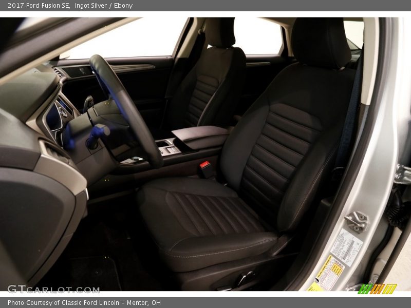 Ingot Silver / Ebony 2017 Ford Fusion SE