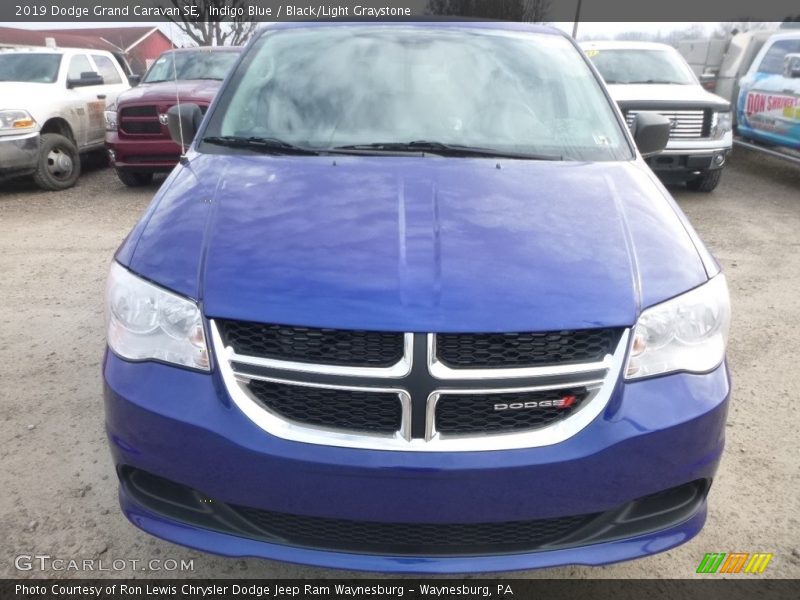 Indigo Blue / Black/Light Graystone 2019 Dodge Grand Caravan SE