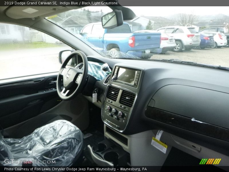 Indigo Blue / Black/Light Graystone 2019 Dodge Grand Caravan SE