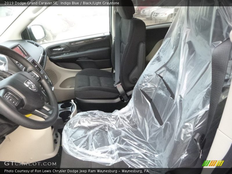 Indigo Blue / Black/Light Graystone 2019 Dodge Grand Caravan SE