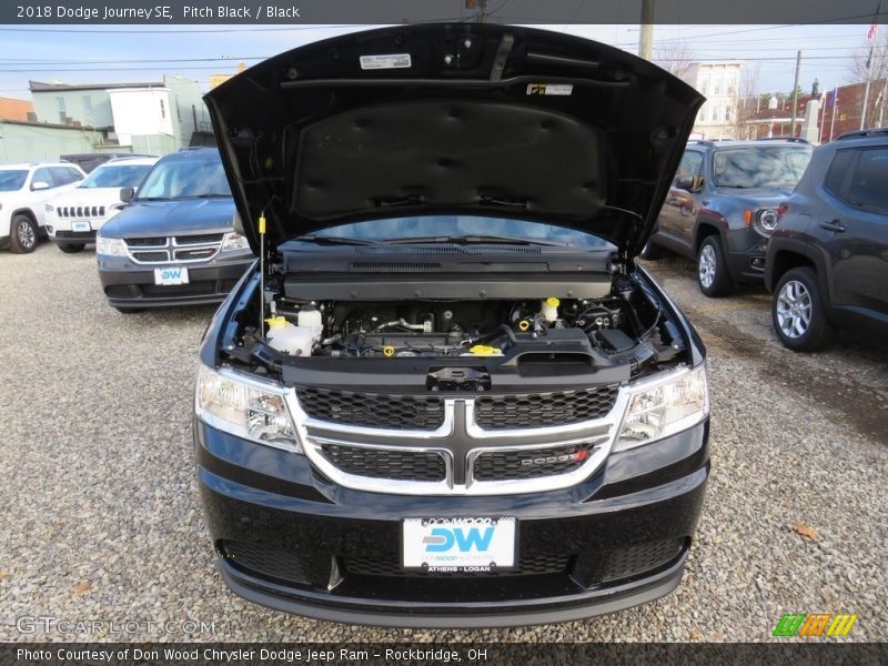 Pitch Black / Black 2018 Dodge Journey SE