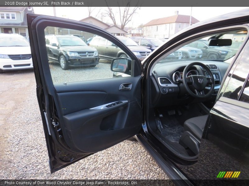 Pitch Black / Black 2018 Dodge Journey SE