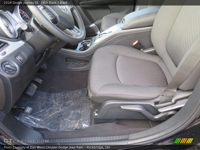 Pitch Black / Black 2018 Dodge Journey SE