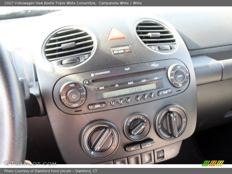 Campanella White / White 2007 Volkswagen New Beetle Triple White Convertible