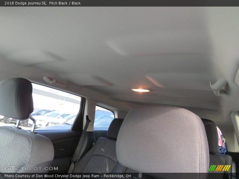 Pitch Black / Black 2018 Dodge Journey SE