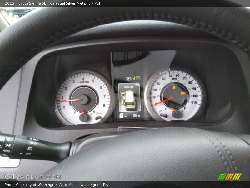  2019 Sienna SE SE Gauges