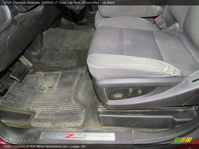Victory Red / Jet Black 2015 Chevrolet Silverado 2500HD LT Crew Cab 4x4