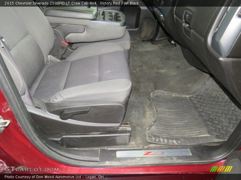 Victory Red / Jet Black 2015 Chevrolet Silverado 2500HD LT Crew Cab 4x4