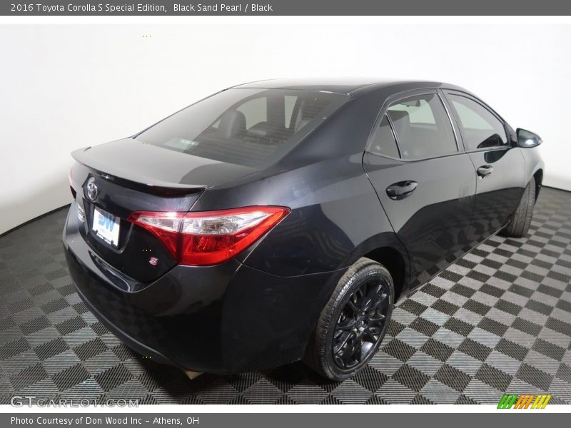 Black Sand Pearl / Black 2016 Toyota Corolla S Special Edition