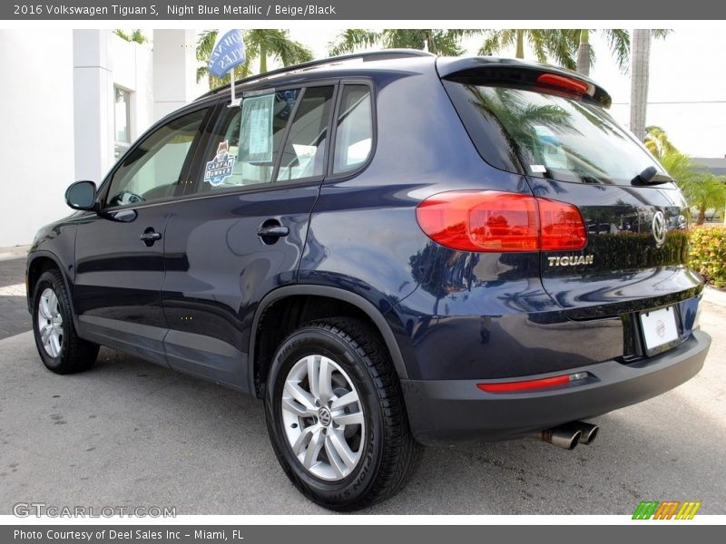 Night Blue Metallic / Beige/Black 2016 Volkswagen Tiguan S
