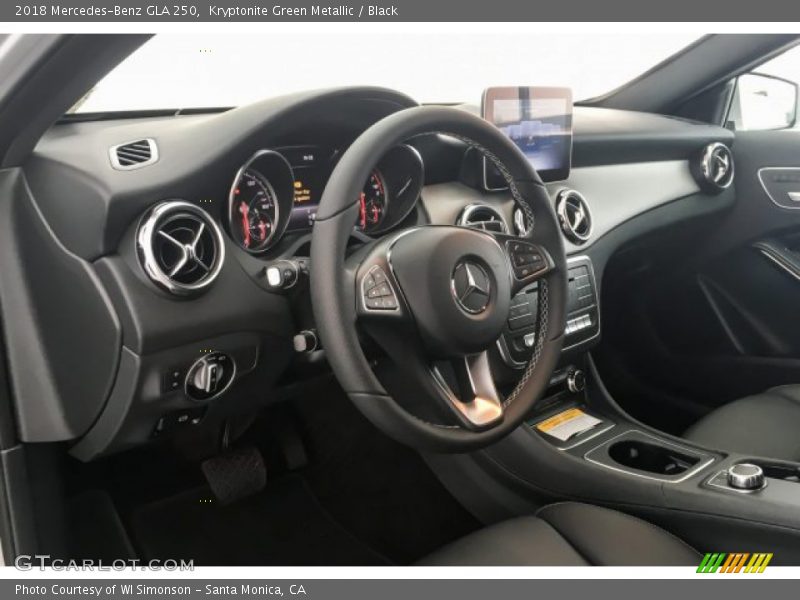 Kryptonite Green Metallic / Black 2018 Mercedes-Benz GLA 250