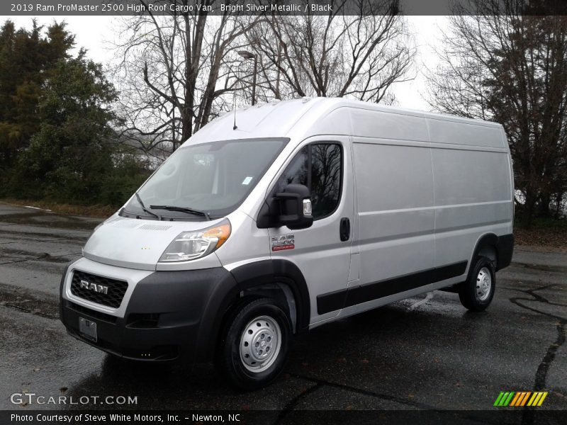 Front 3/4 View of 2019 ProMaster 2500 High Roof Cargo Van