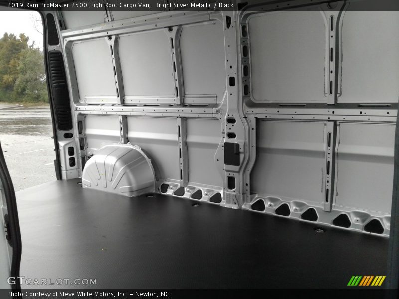 Bright Silver Metallic / Black 2019 Ram ProMaster 2500 High Roof Cargo Van