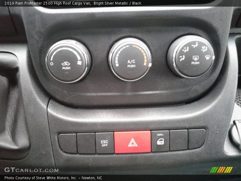 Controls of 2019 ProMaster 2500 High Roof Cargo Van