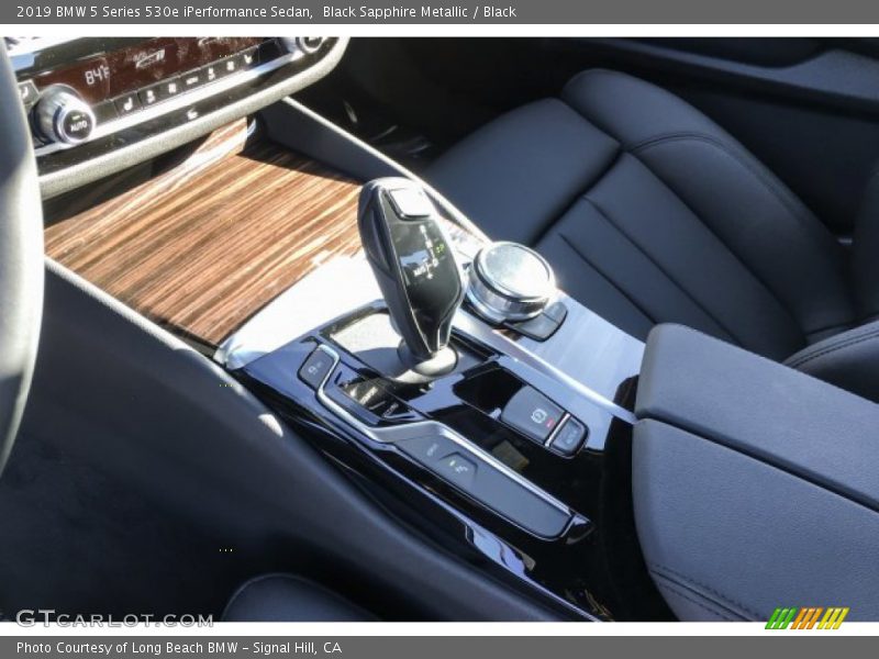 Black Sapphire Metallic / Black 2019 BMW 5 Series 530e iPerformance Sedan
