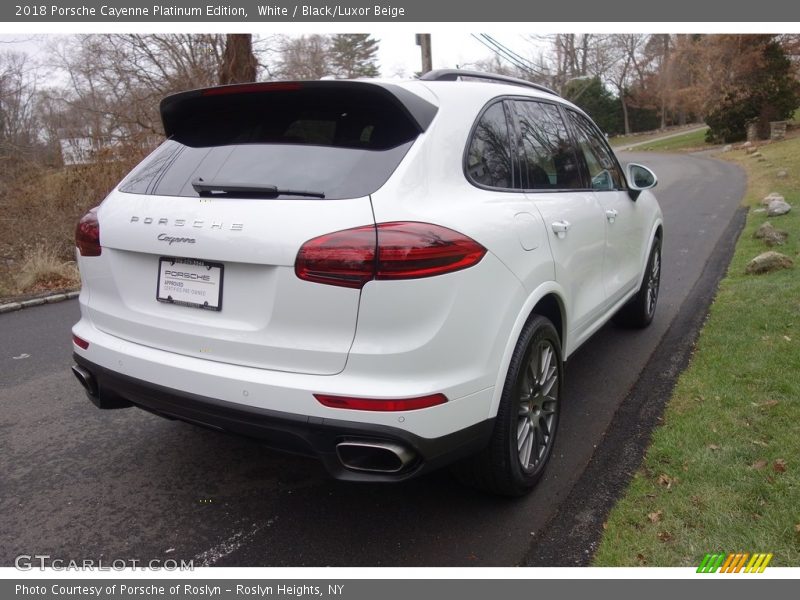White / Black/Luxor Beige 2018 Porsche Cayenne Platinum Edition
