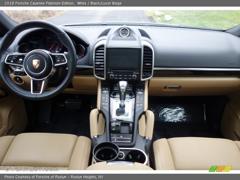 White / Black/Luxor Beige 2018 Porsche Cayenne Platinum Edition