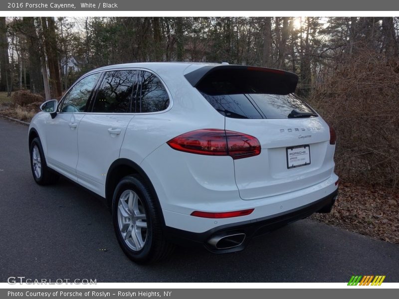 White / Black 2016 Porsche Cayenne