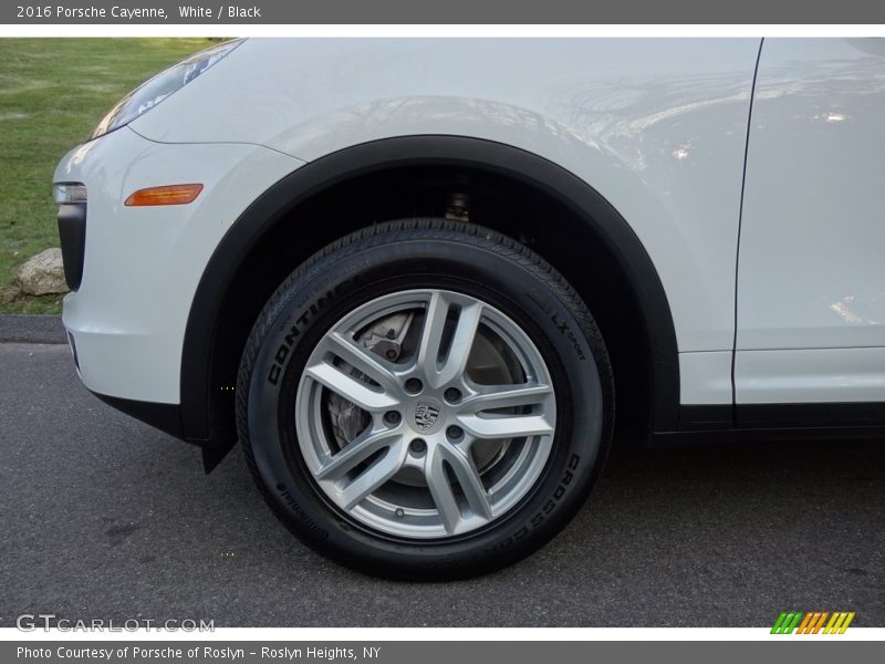 White / Black 2016 Porsche Cayenne