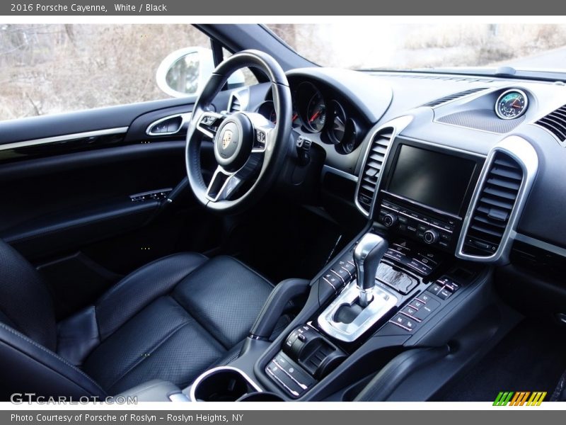 White / Black 2016 Porsche Cayenne