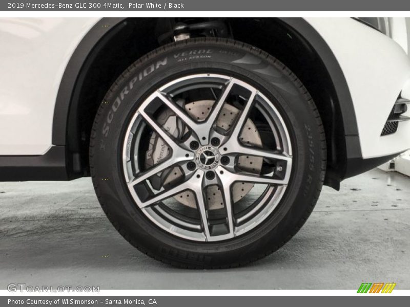 Polar White / Black 2019 Mercedes-Benz GLC 300 4Matic