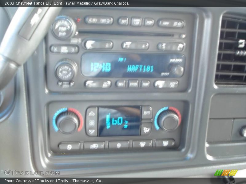 Light Pewter Metallic / Gray/Dark Charcoal 2003 Chevrolet Tahoe LT
