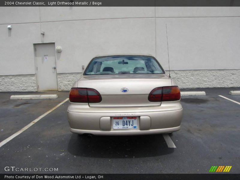 Light Driftwood Metallic / Beige 2004 Chevrolet Classic