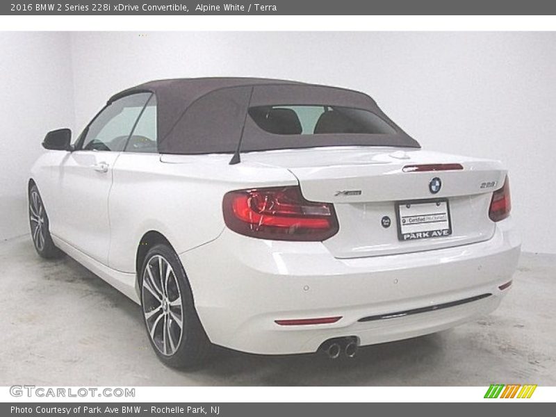 Alpine White / Terra 2016 BMW 2 Series 228i xDrive Convertible