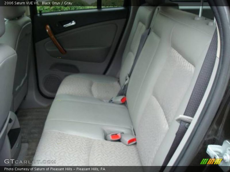 Black Onyx / Gray 2006 Saturn VUE V6