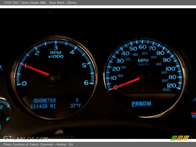 Onyx Black / Ebony 2009 GMC Yukon Denali AWD