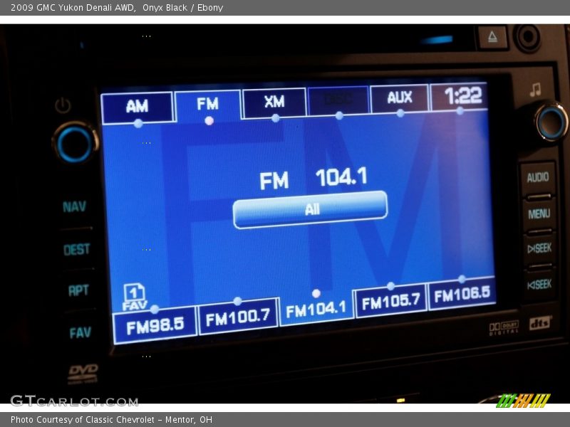 Onyx Black / Ebony 2009 GMC Yukon Denali AWD