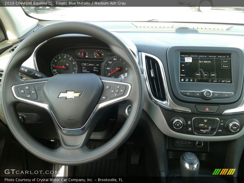 Kinetic Blue Metallic / Medium Ash Gray 2019 Chevrolet Equinox LS