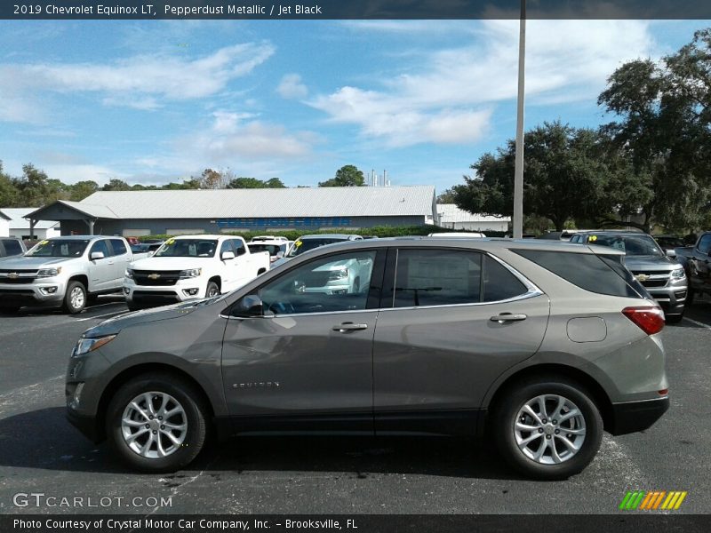 Pepperdust Metallic / Jet Black 2019 Chevrolet Equinox LT