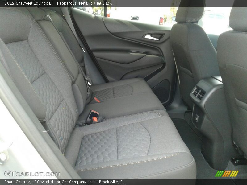 Pepperdust Metallic / Jet Black 2019 Chevrolet Equinox LT