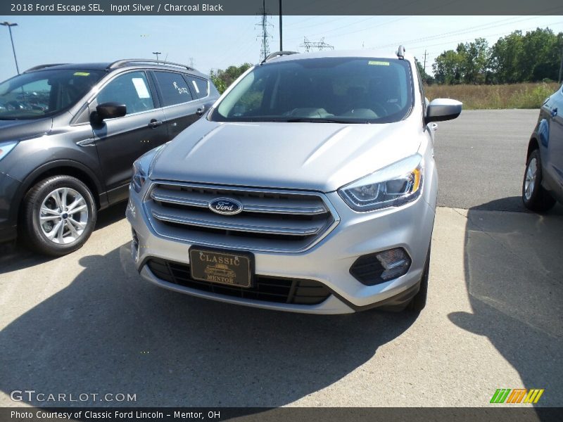 Ingot Silver / Charcoal Black 2018 Ford Escape SEL