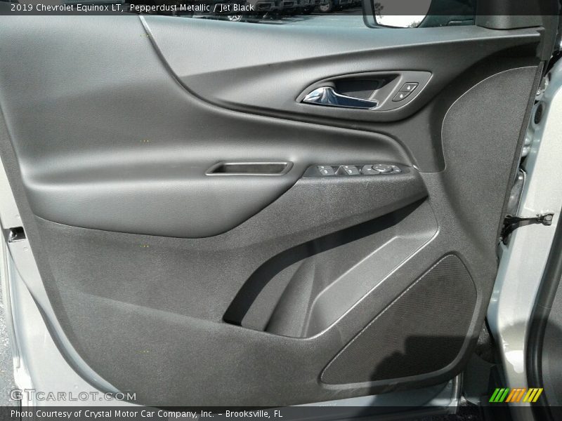 Pepperdust Metallic / Jet Black 2019 Chevrolet Equinox LT